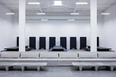 A$AP Rocky联名Gufram 当嘻哈天王邂逅意大利激进设计传奇