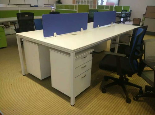 跨越材质界限 探索塑料隔板、金属制品订制与木质家具制造的综合应用